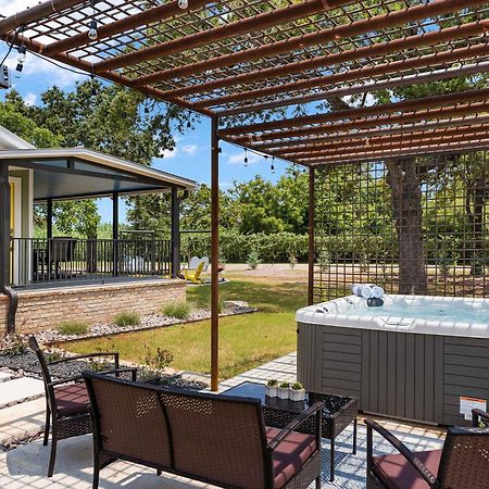 Blumenhaus Sleeps 6 Full Kitchen Plus Hot Tub เฟรเดอริกส์เบิร์ก ภายนอก รูปภาพ