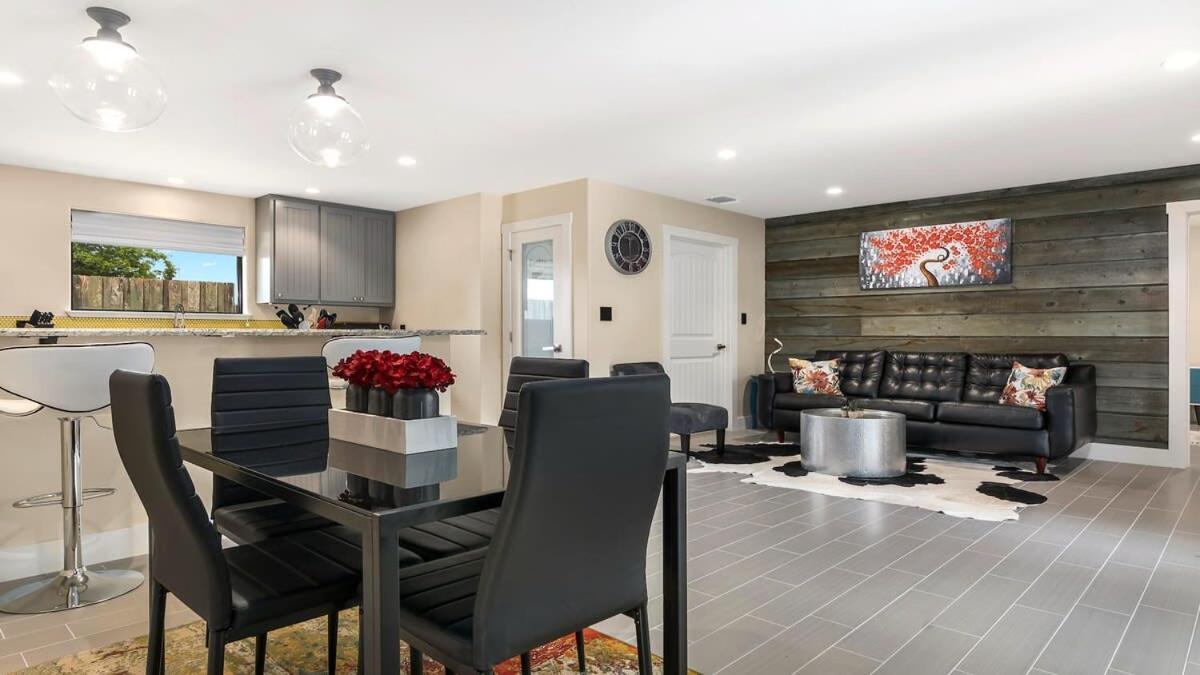 Blumenhaus Sleeps 6 Full Kitchen Plus Hot Tub เฟรเดอริกส์เบิร์ก ภายนอก รูปภาพ